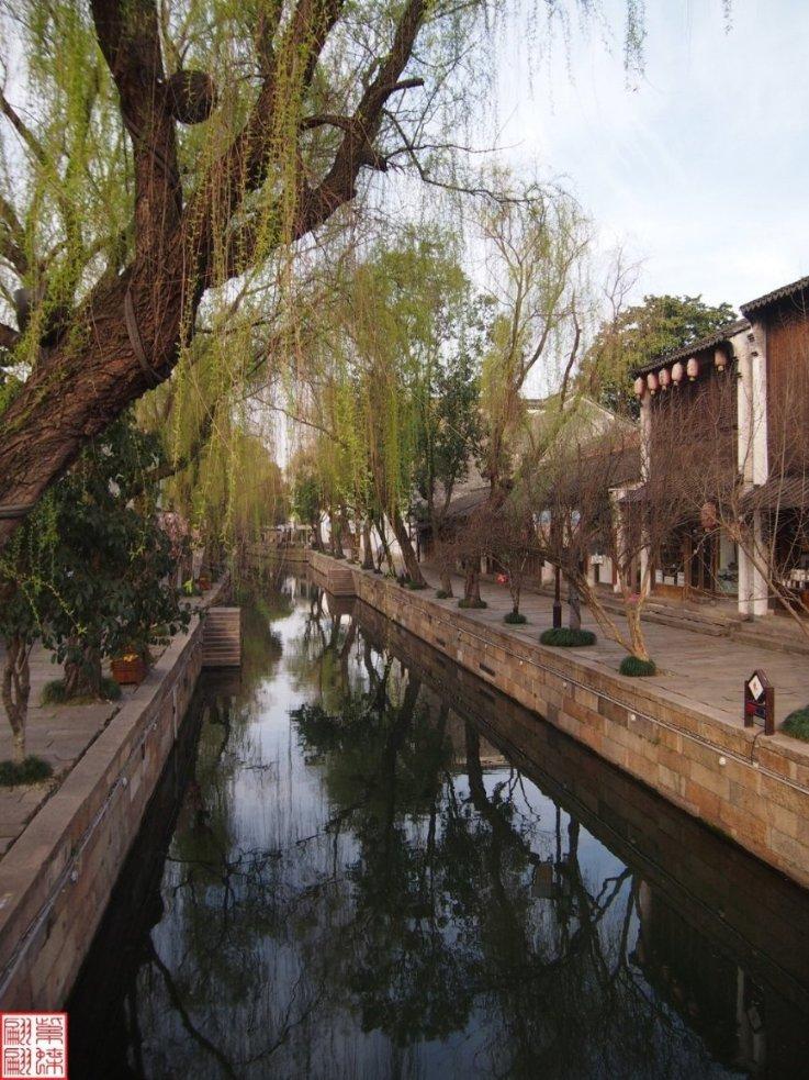 白蛇传奇:无限试炼与异世邪君的奇幻之旅